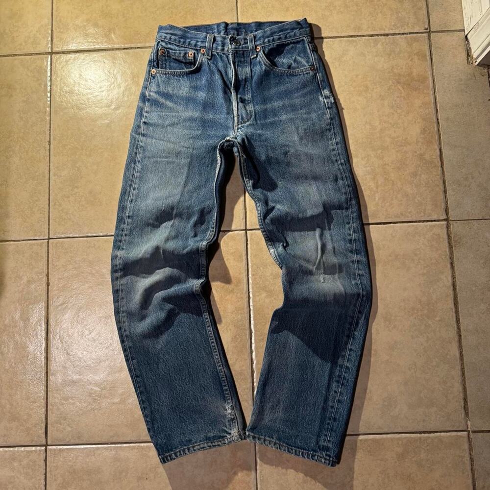 Vintage 90s levis 501 blue denim jeans Size 28 in womens